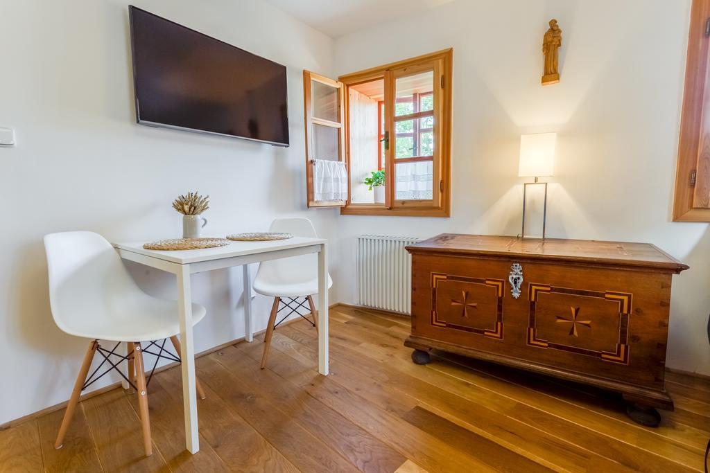 Apartments No.59 Loket Dış mekan fotoğraf